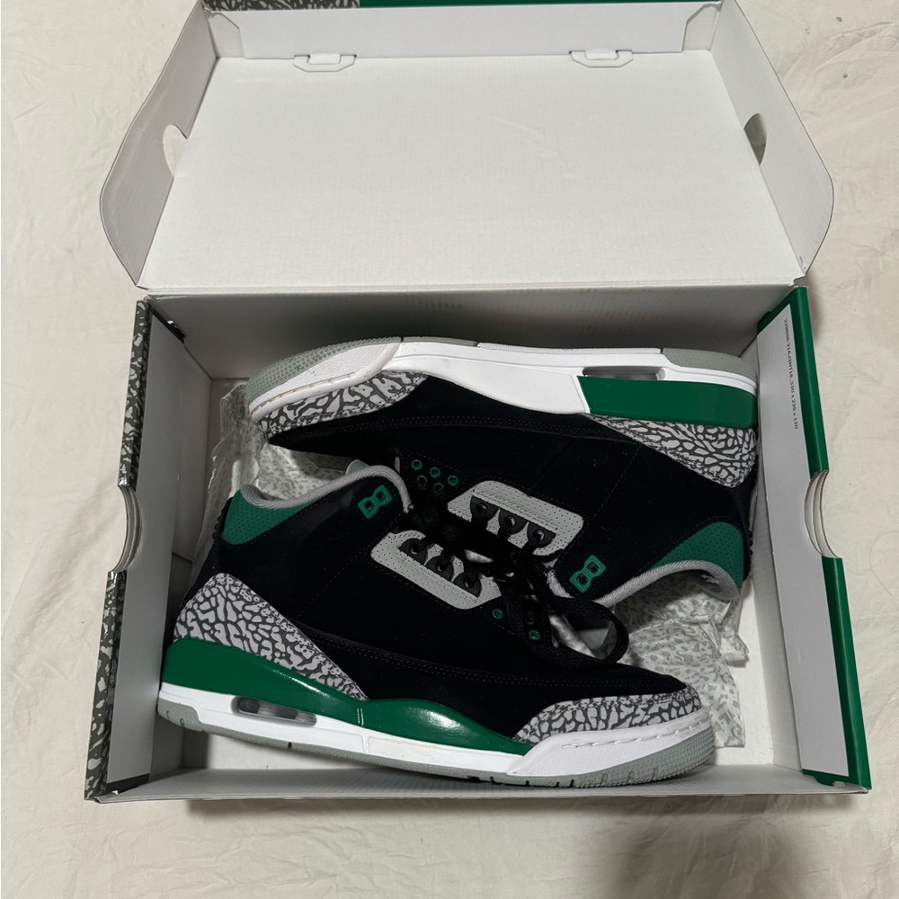 Air Jordan 3 Retro
